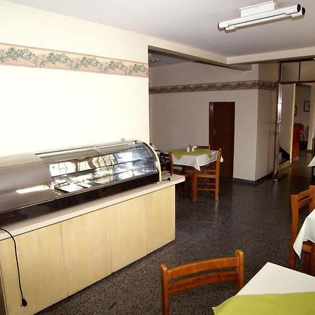 Hotel Families Uberlândia エクステリア 写真